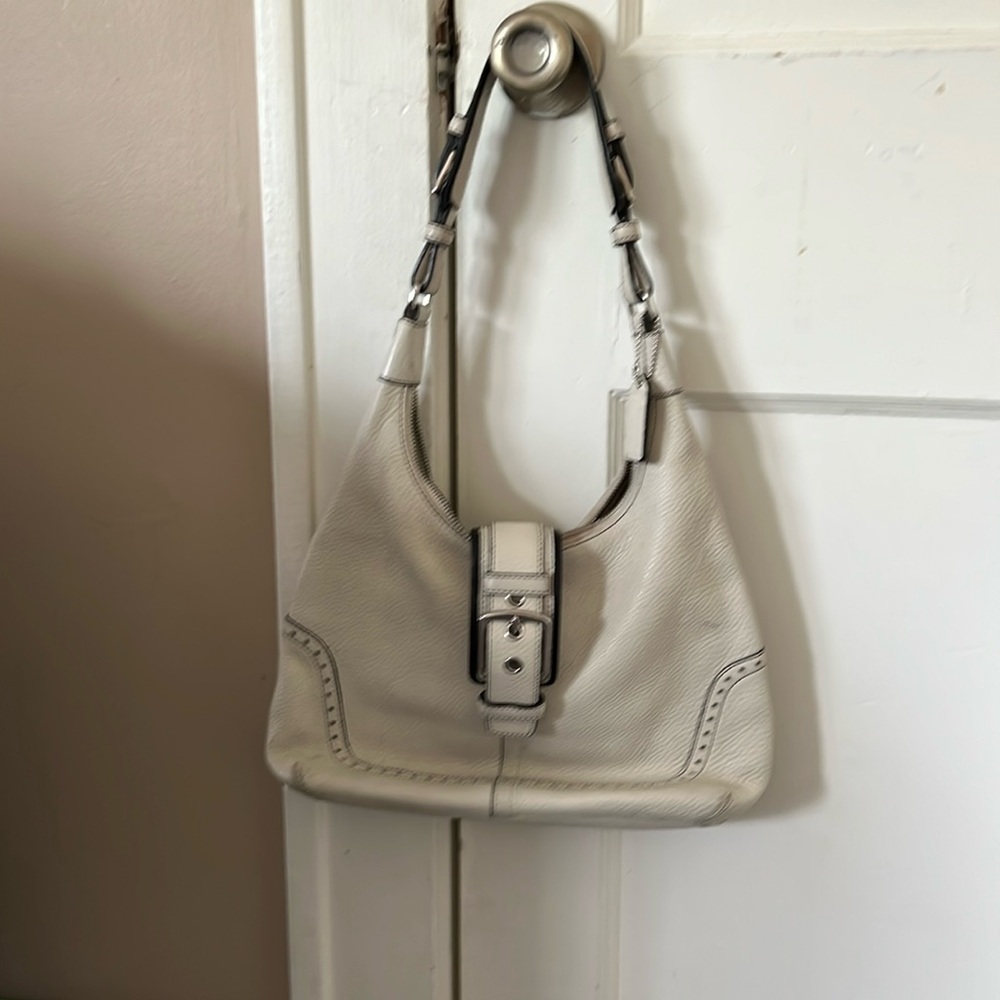 Coach Hampton hobo ivory